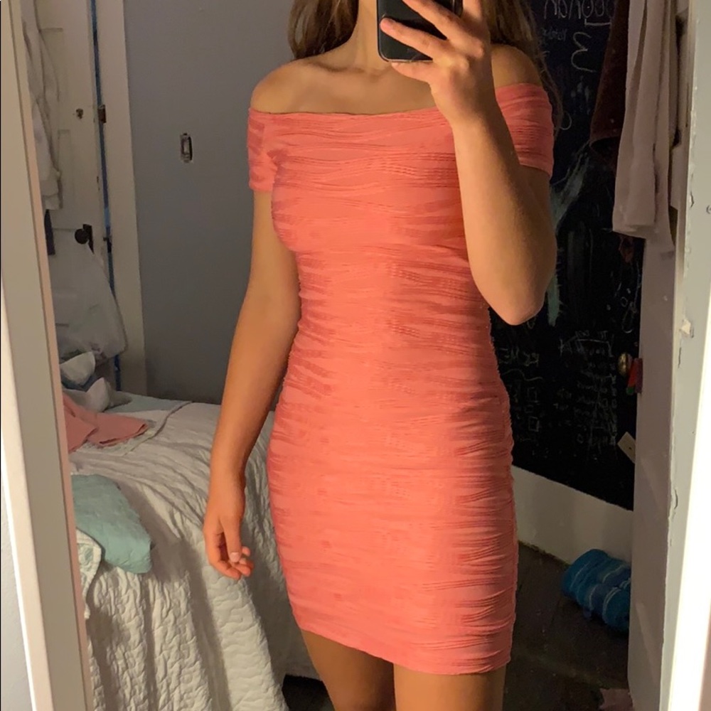 NWOT bodycon mini dress